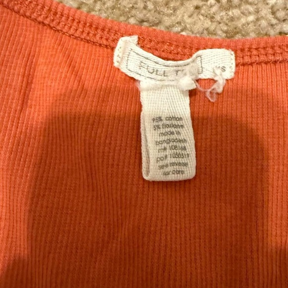 Tilly’s Red-Orange Top – Size Small - Picture 2 of 3